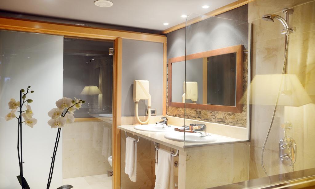 Es Portal Restaurant I Hotel Boutique - Adults Only بالس المظهر الخارجي الصورة